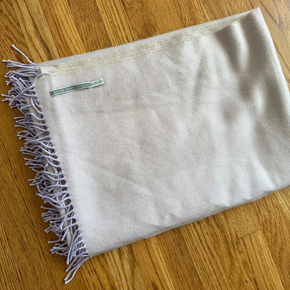 Alicia Adams baby Alpaca cost lightweight throw blanket - Picture 2 of 8